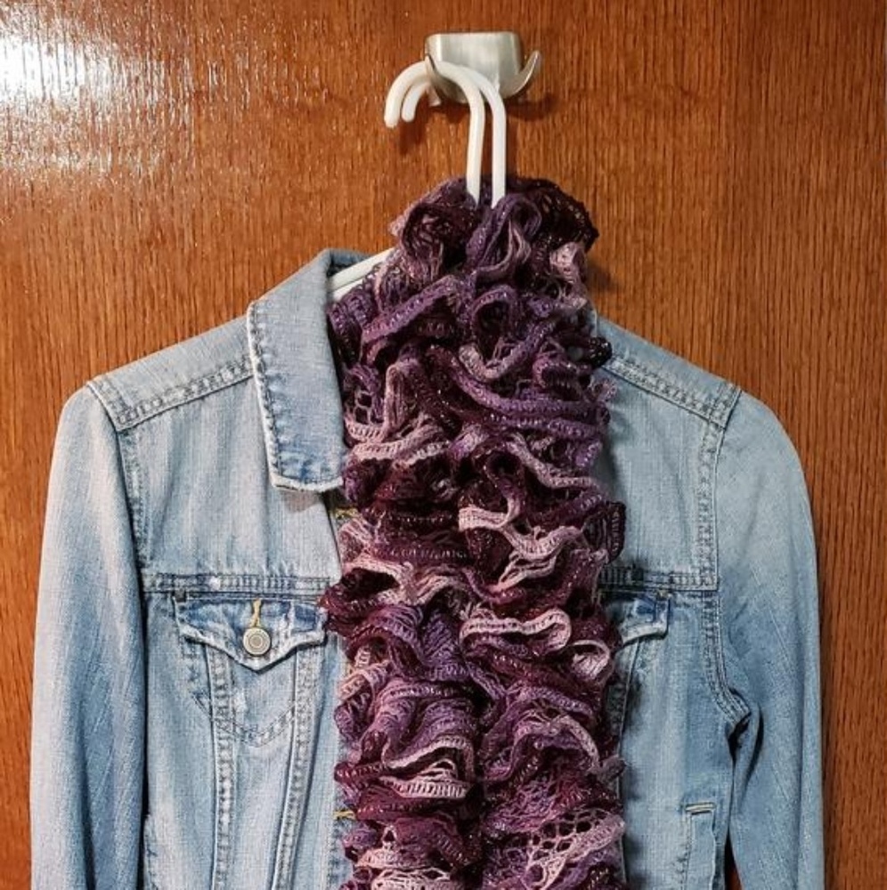 Knitted Ruffle Scarf